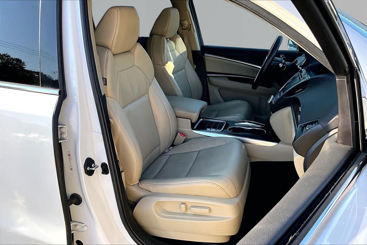 Used 2018 Acura MDX SH-AWD image 9