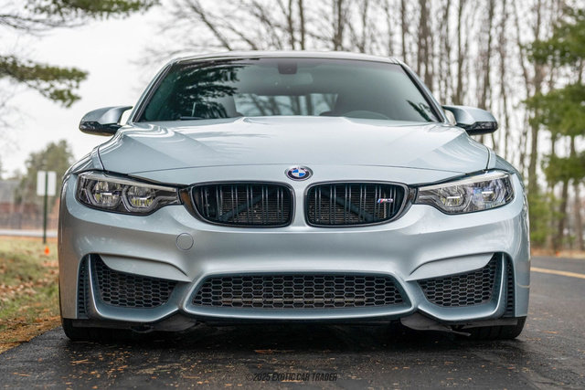 Used 2018 BMW M3 RWD image 13