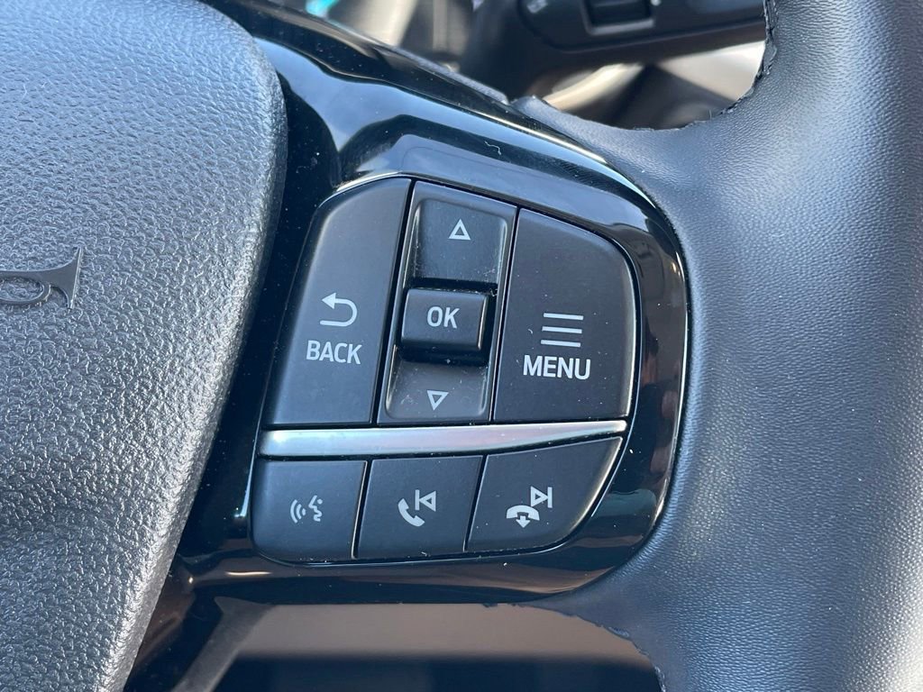 Used 2022 Ford Escape SEL image 7