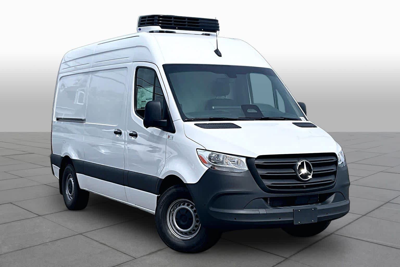 New 2026 Mercedes-Benz Sprinter 2500 image 2