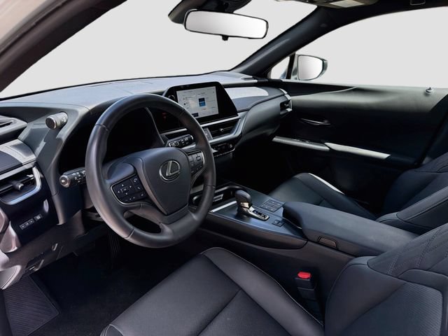 Used 2025 Lexus UX 300h FWD image 25