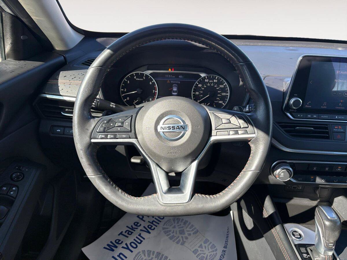 Used 2022 Nissan Altima 2.5 SR AWD/4WD image 12