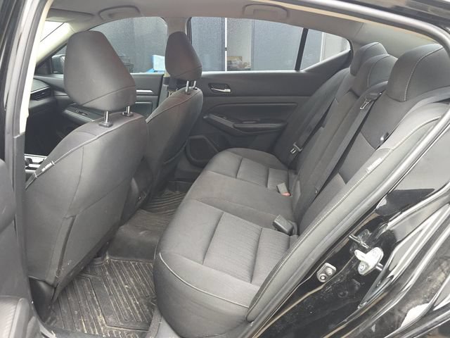 Used 2022 Nissan Altima 2.5 SV FWD image 12