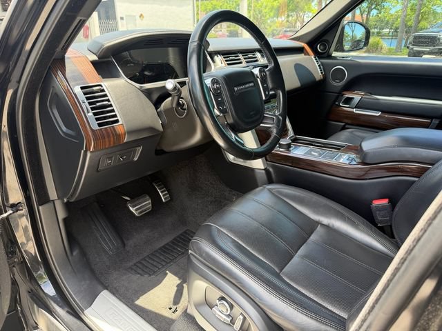 Used 2016 Land Rover Range Rover Supercharged AWD/4WD image 11