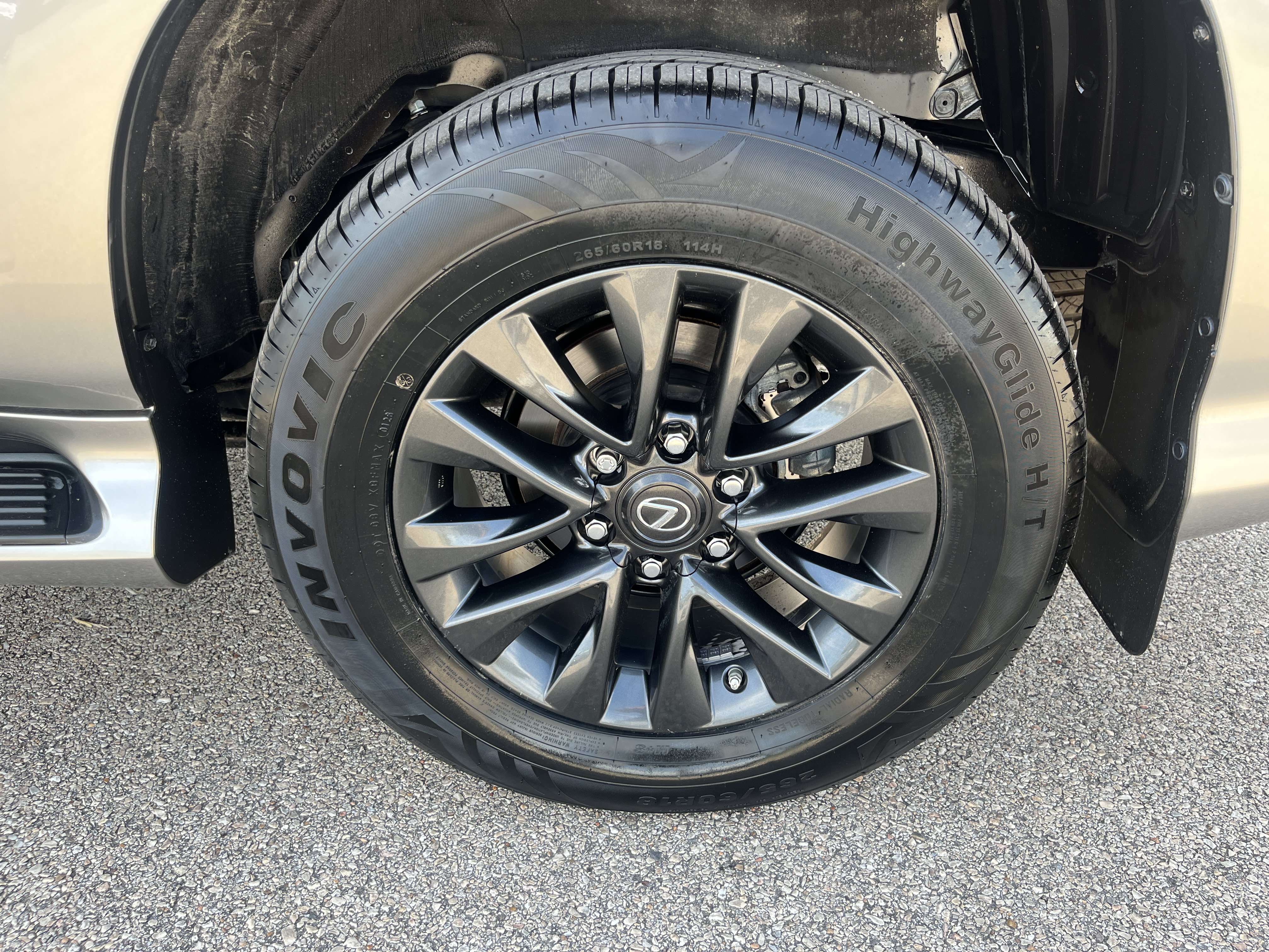 Used 2023 Lexus GX 460 Premium w/ Premium Plus Package AWD/4WD image 10