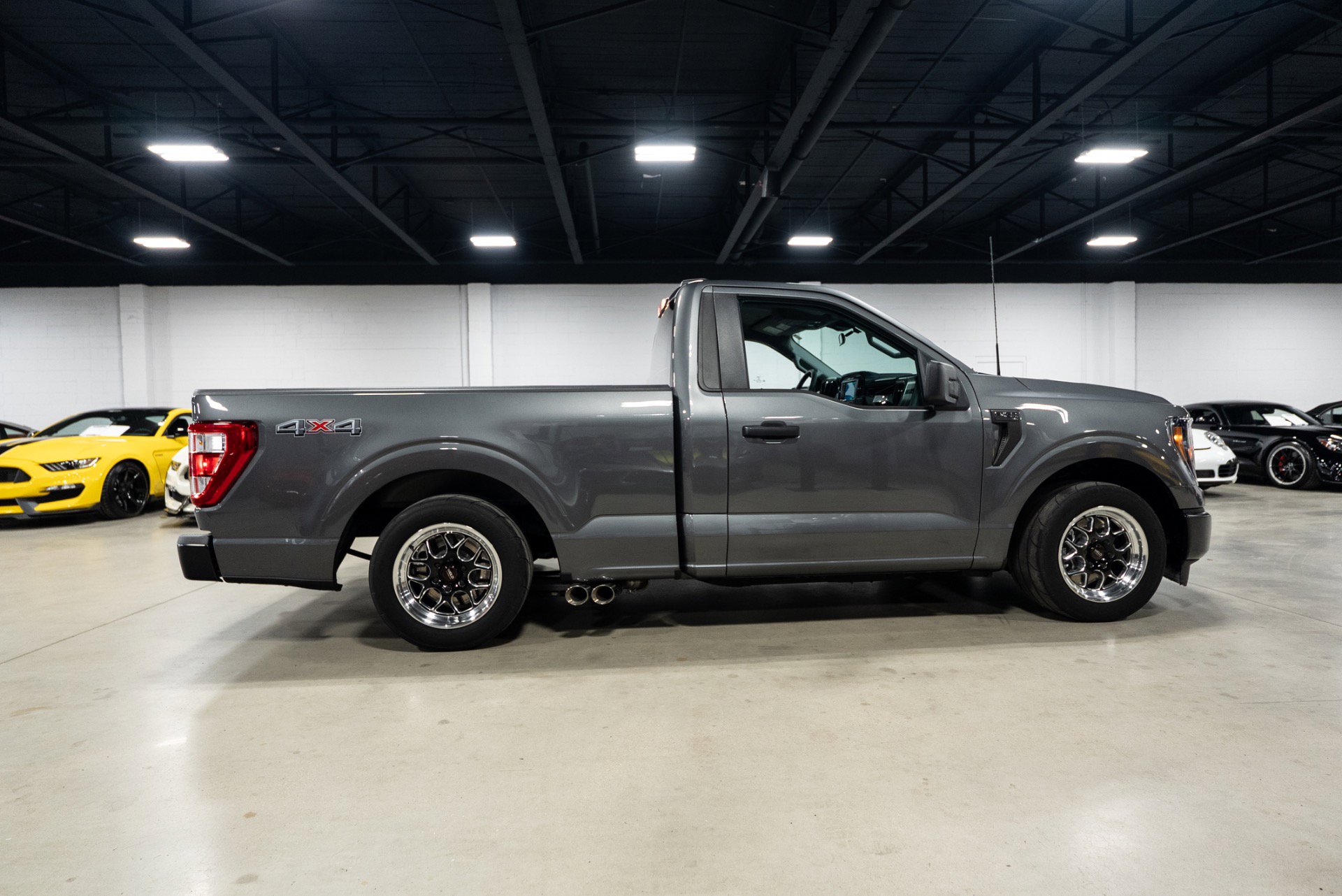 Used 2023 Ford F150 XL w/ Trailer Tow Package image 9