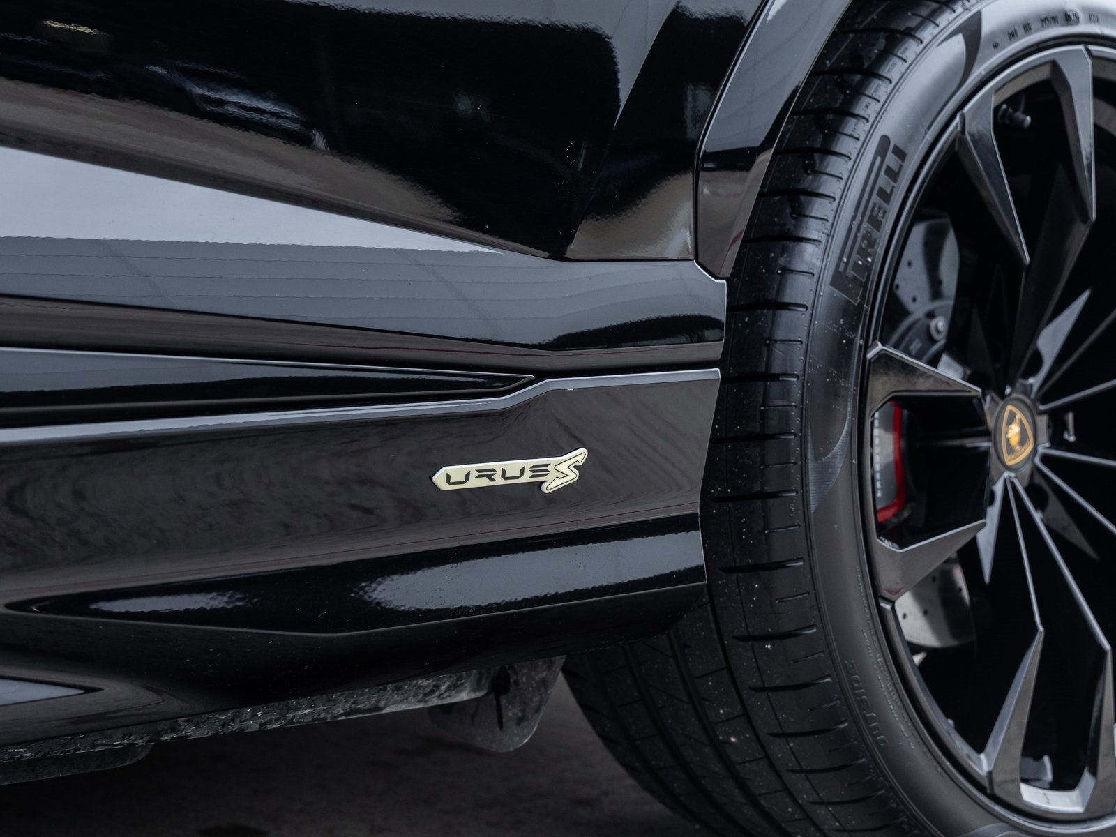 Used 2024 Lamborghini Urus S image 15