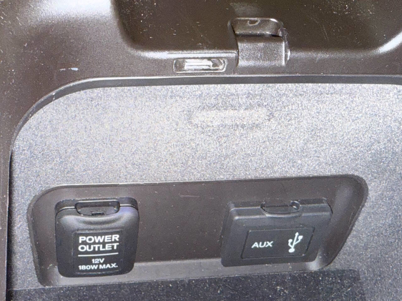 Used 2018 Acura RLX Sport Hybrid w/ Advance Pkg image 32