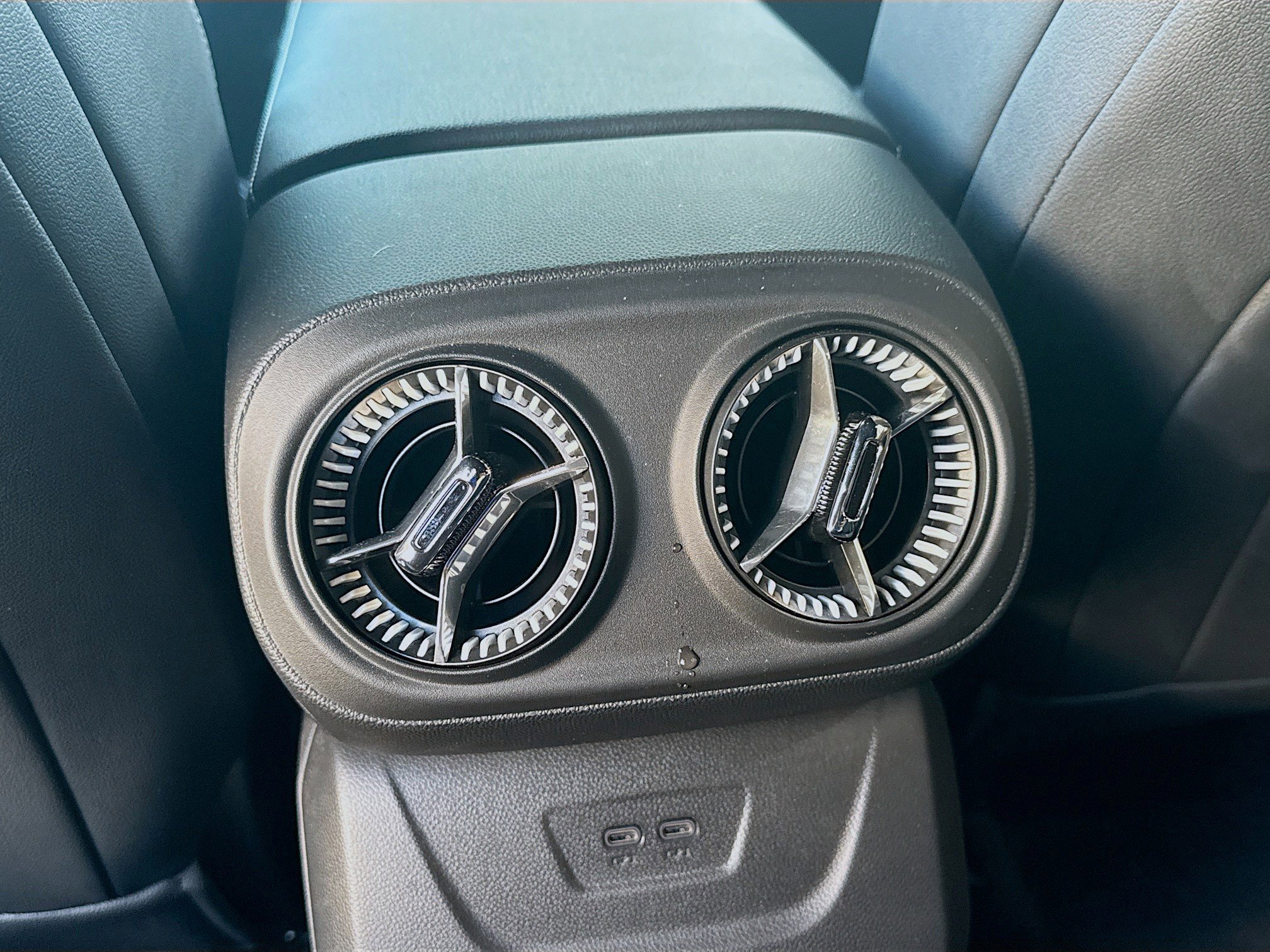 Used 2024 Chevrolet Blazer EV LT image 23