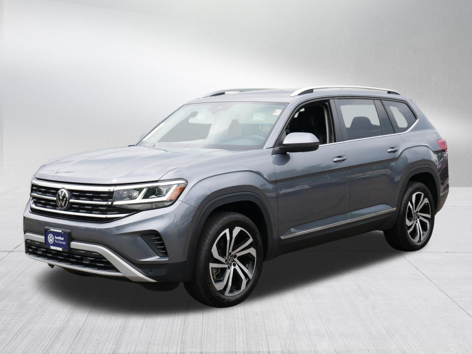 Certified 2023 Volkswagen Atlas SEL AWD/4WD image 3