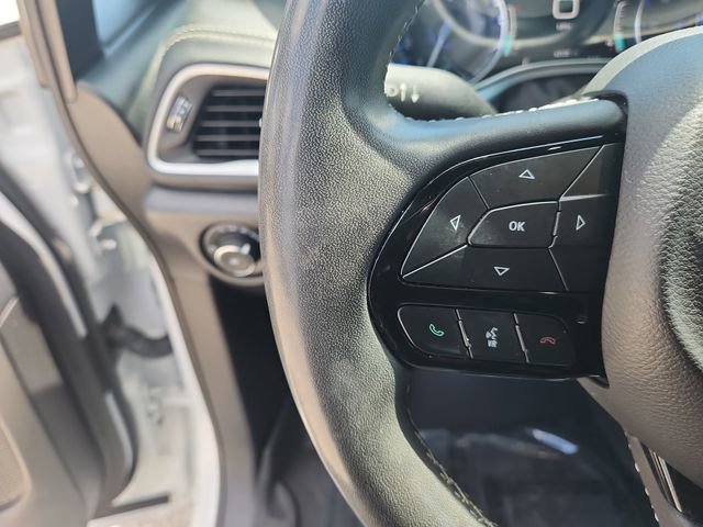 Used 2022 Chrysler Pacifica Touring-L w/ S Appearance Package FWD image 21