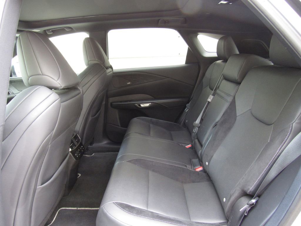 Used 2024 Lexus RX 500h F Sport w/ Convenience Package AWD/4WD image 16