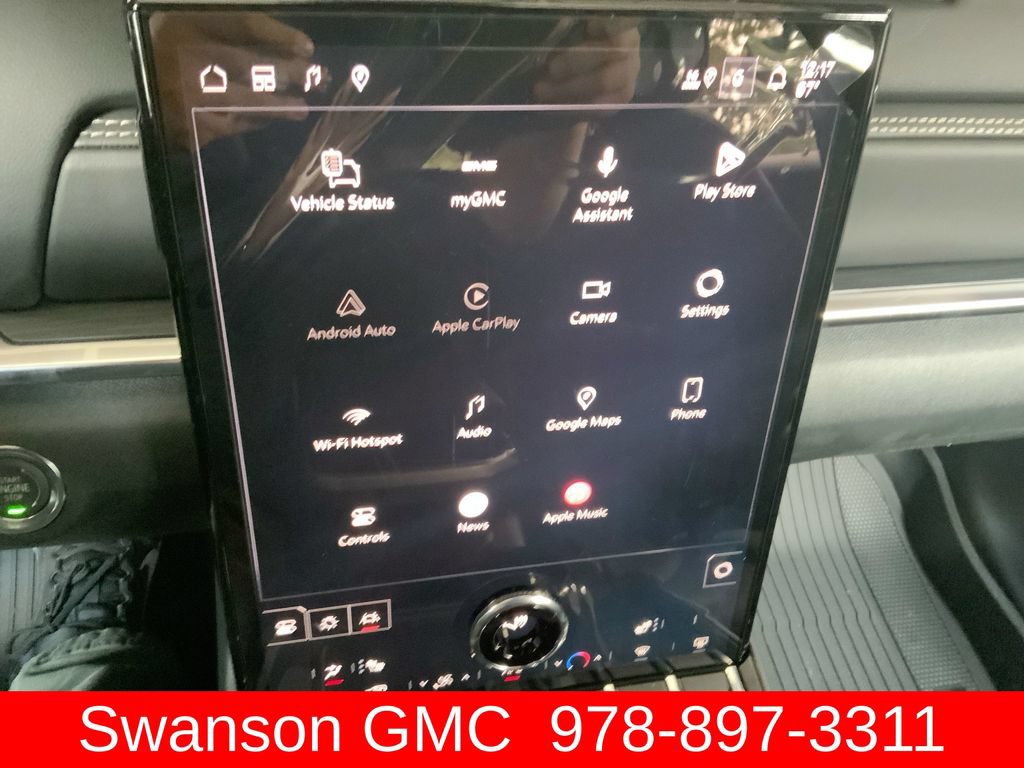 New 2027 GMC Terrain Elevation w/ LPO, Floor Liner Package AWD/4WD image 14