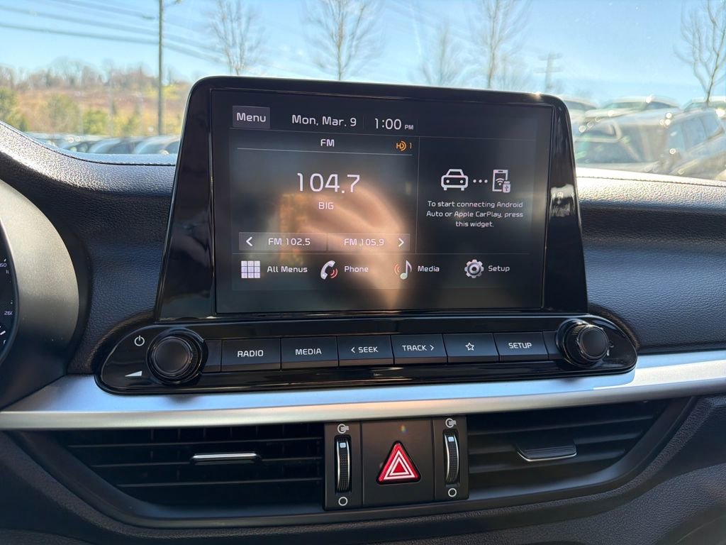 Certified 2022 Kia Forte LXS image 16