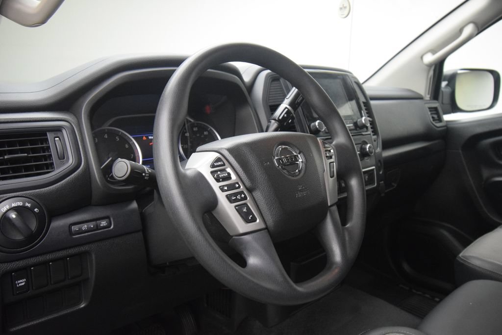 Used 2021 Nissan Titan S w/ S Utility Package AWD/4WD image 15