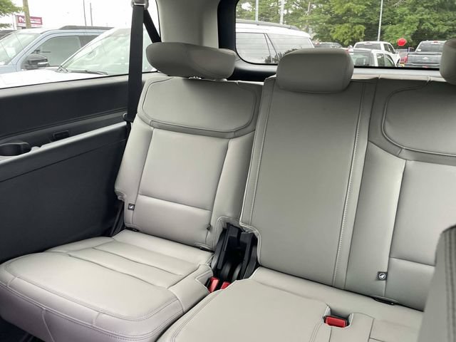 New 2027 Ford Expedition Max Active RWD image 10
