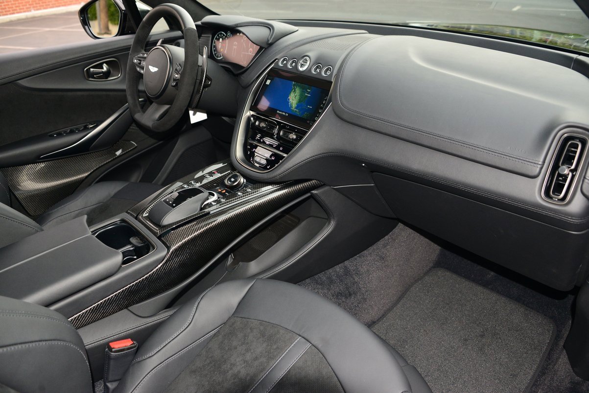 Used 2023 Aston Martin DBX 707 image 9