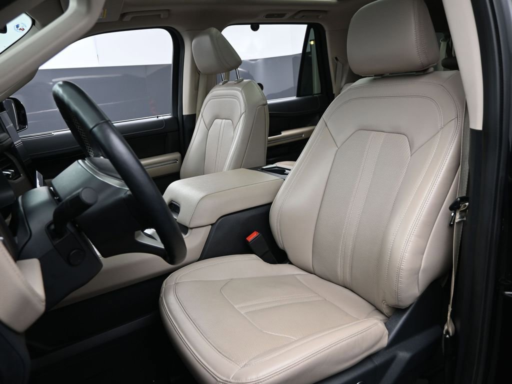 Used 2024 Ford Expedition Max Limited image 25