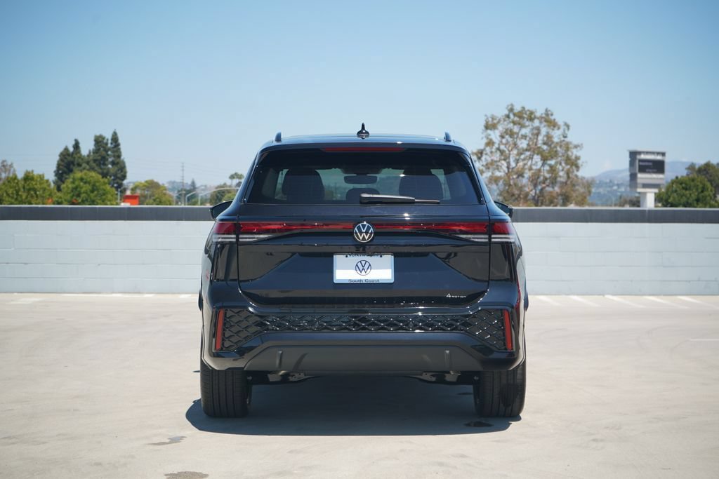 New 2026 Volkswagen Tiguan SE R-Line AWD/4WD image 5