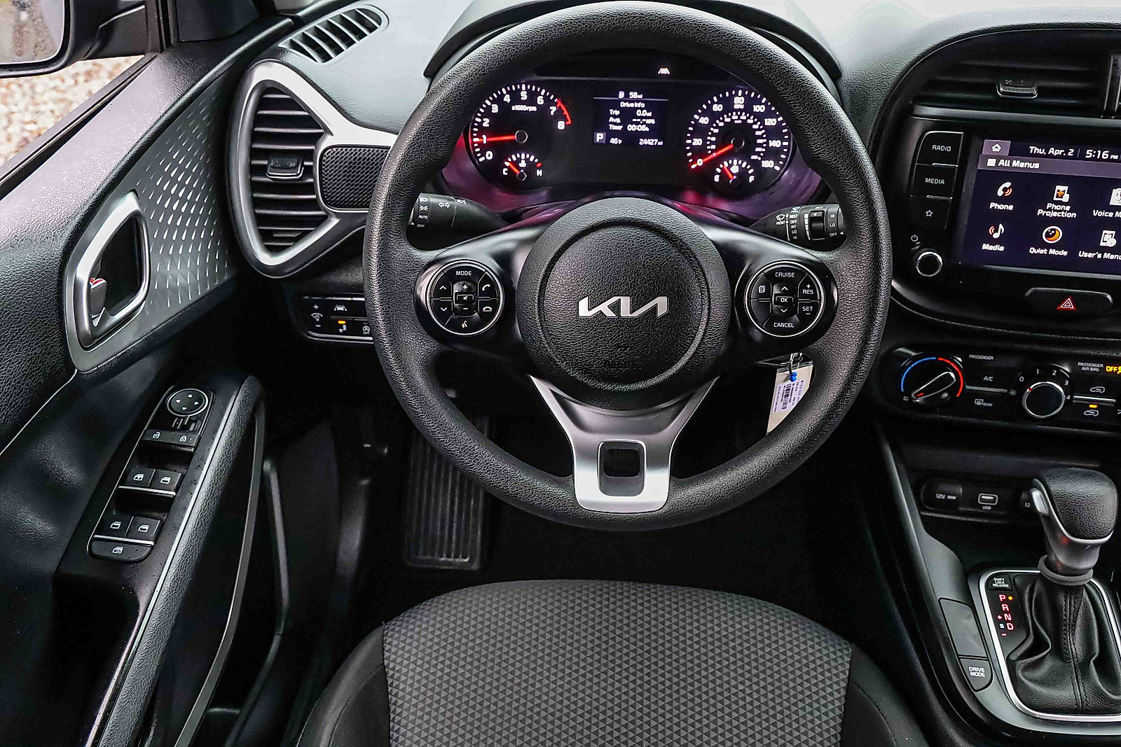 Certified 2022 Kia Soul LX w/ Technology Package image 17