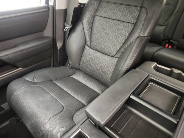 Used 2024 Toyota Tundra Limited AWD/4WD image 21