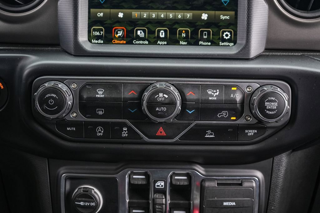 Used 2022 Jeep Wrangler Unlimited Sport AWD/4WD image 15