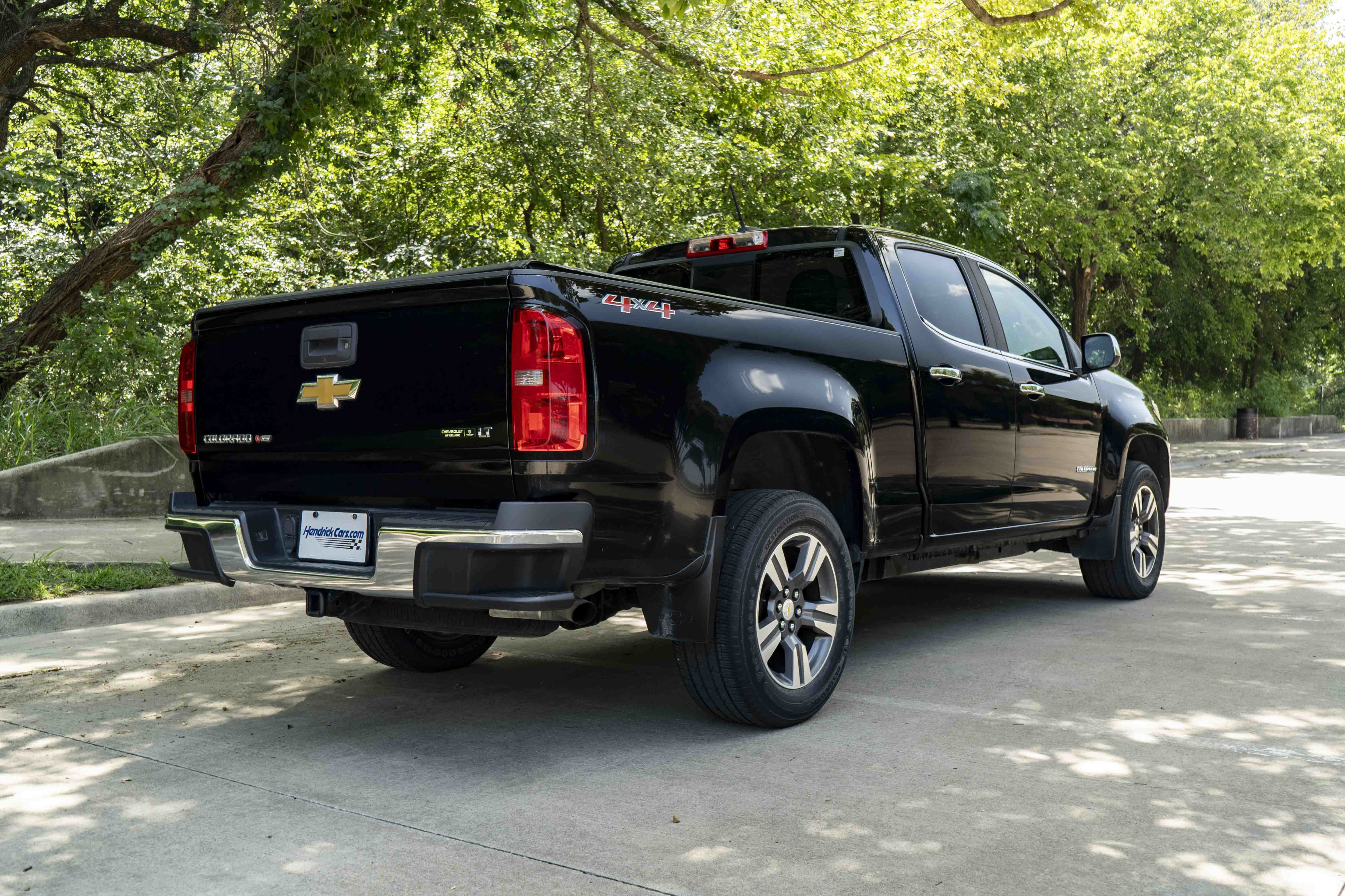 Used 2018 Chevrolet Colorado LT w/ Luxury Package, Chrome AWD/4WD image 9