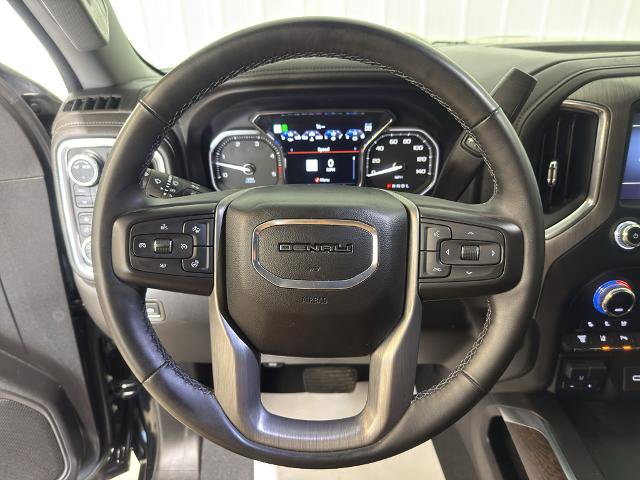 Used 2023 GMC Sierra 2500 Denali w/ Denali Ultimate Package AWD/4WD image 3