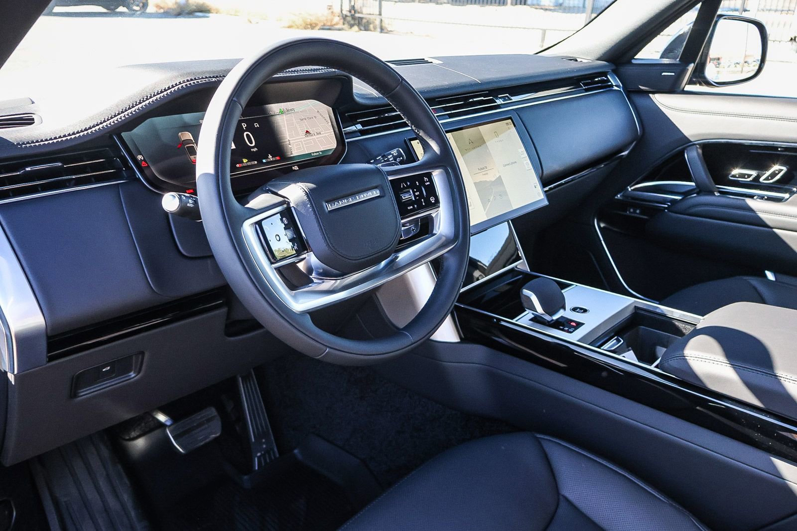 New 2026 Land Rover Range Rover SE AWD/4WD image 29