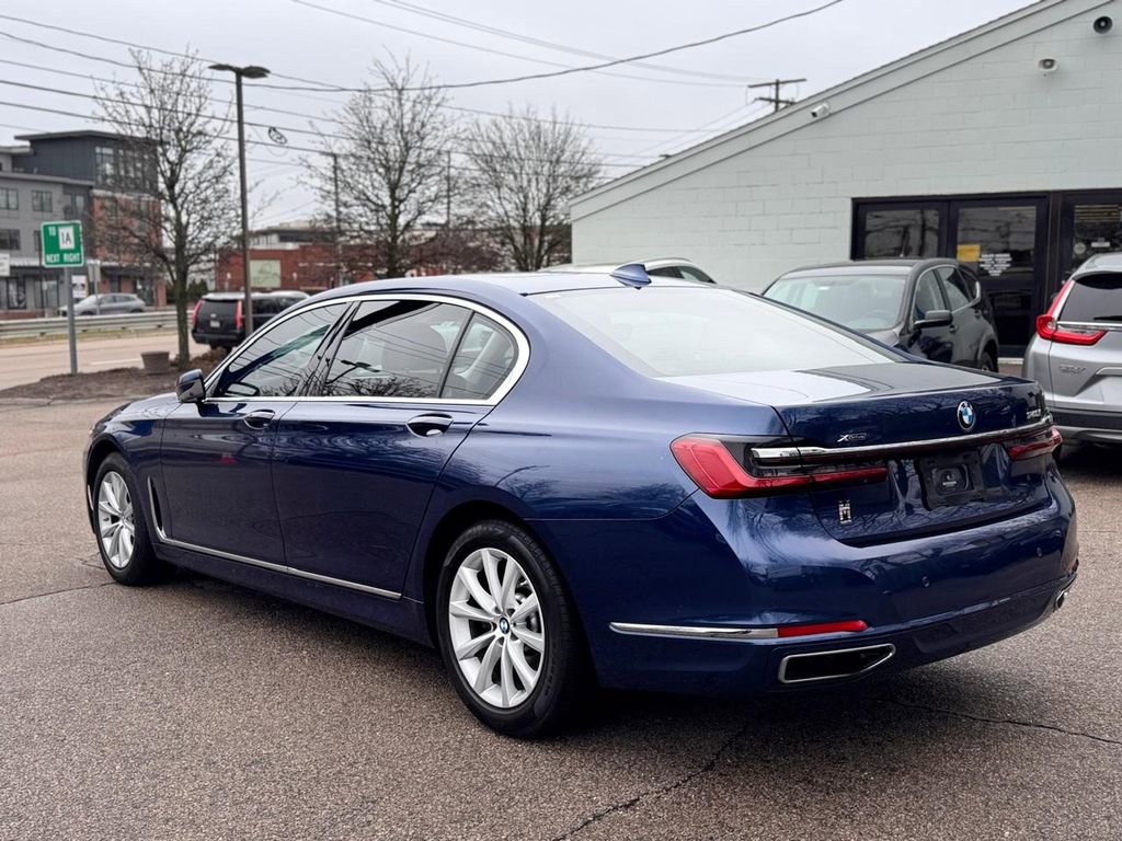 Used 2021 BMW 740i xDrive image 4