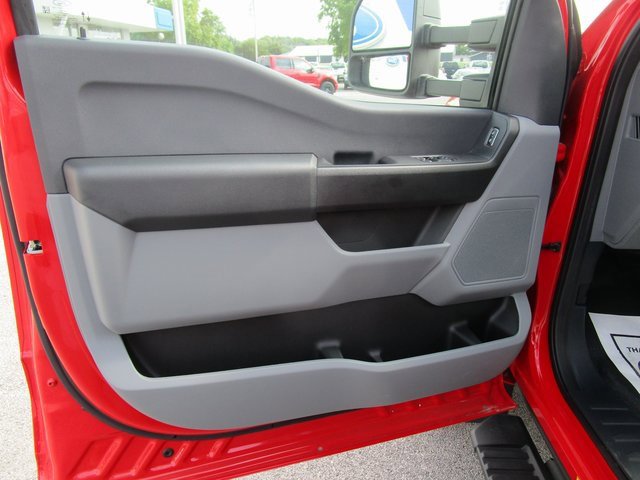 New 2024 Ford F450 XL image 17