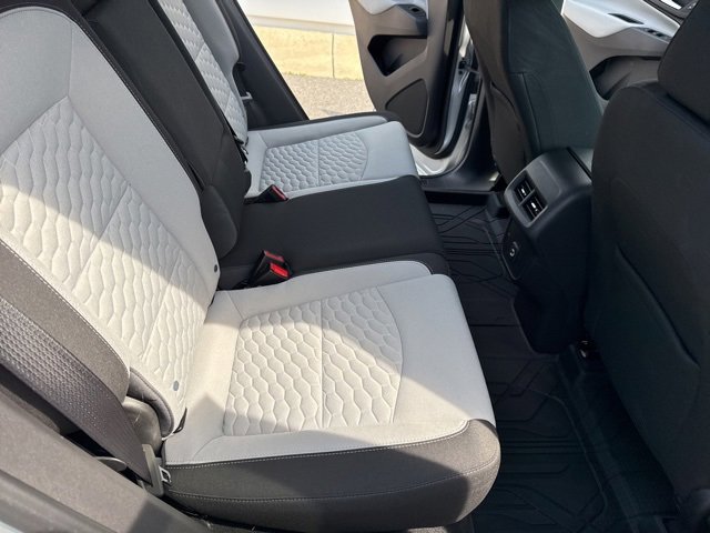 Used 2021 Chevrolet Equinox LS w/ LS Convenience Package image 24