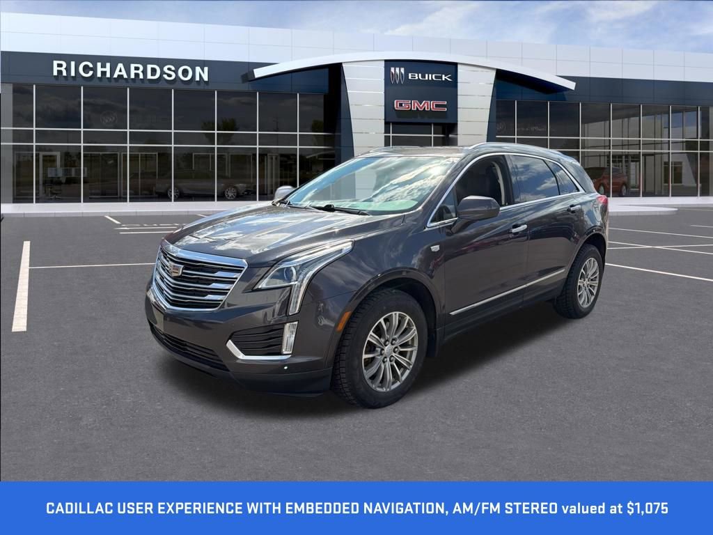 Used 2018 Cadillac XT5 Luxury FWD image 2
