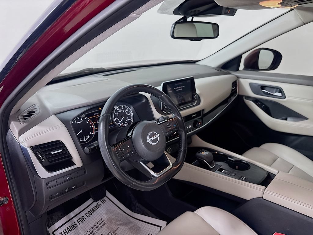 Used 2023 Nissan Rogue SL FWD image 9