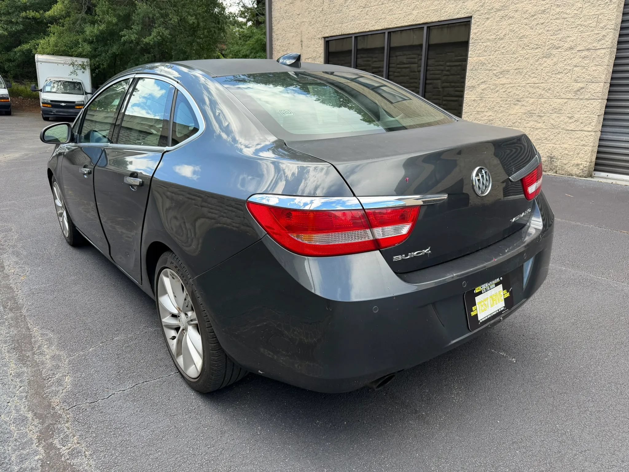 Used 2015 Buick Verano Leather FWD image 10
