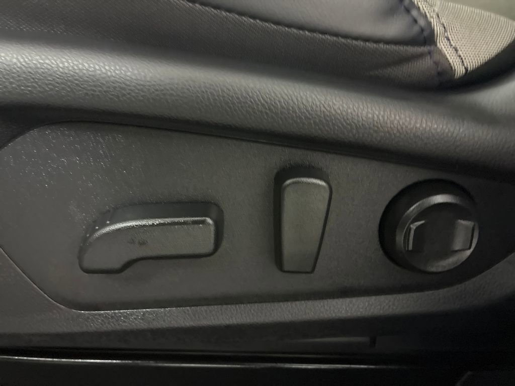 Used 2026 Subaru Forester Premium AWD/4WD image 22