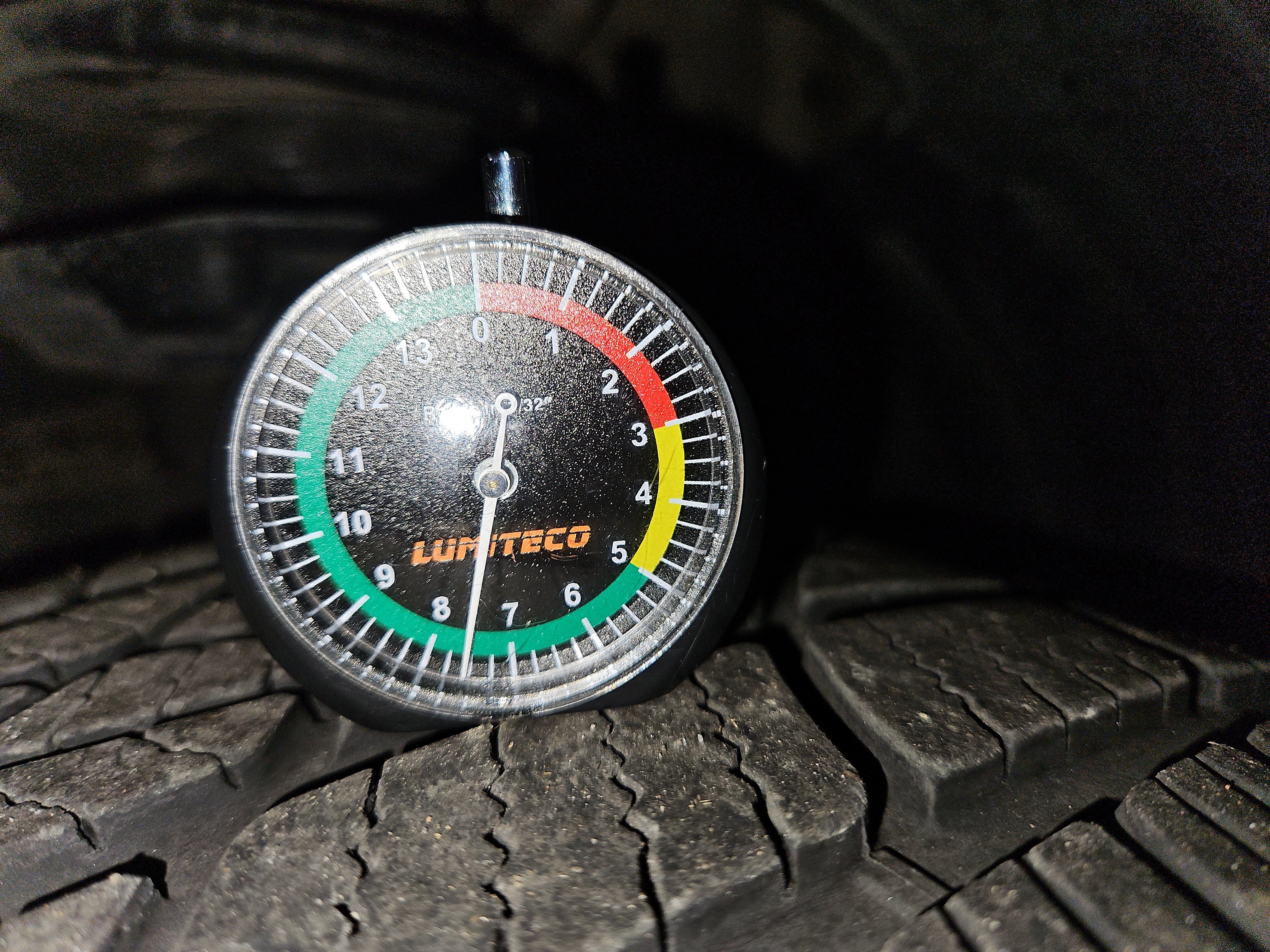 Used 2023 Mitsubishi Outlander SE image 25