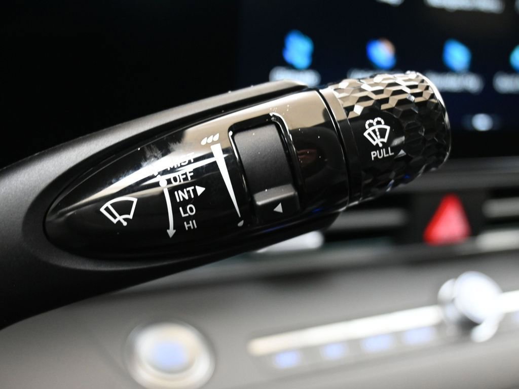 New 2026 Hyundai Elantra Sport image 30