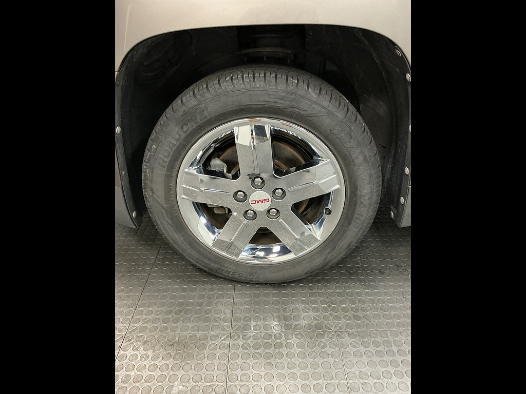 Used 2012 GMC Terrain SLE FWD image 33
