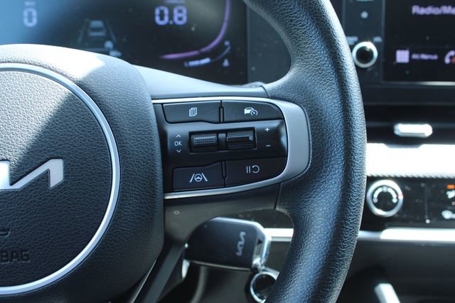 Used 2023 Kia Sportage LX FWD image 25