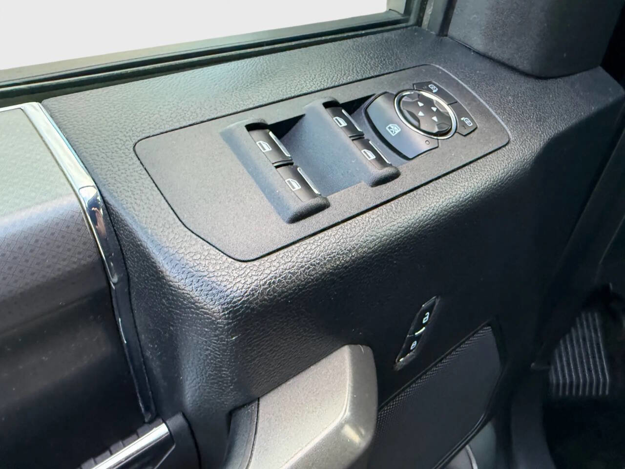 Used 2016 Ford F150 XLT w/ Equipment Group 301A Mid image 11