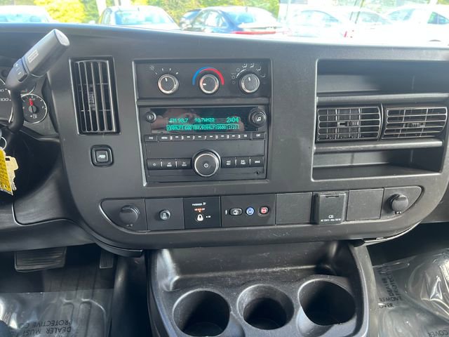 Used 2021 Chevrolet Express 3500 Work Van w/ Driver Convenience Package image 27
