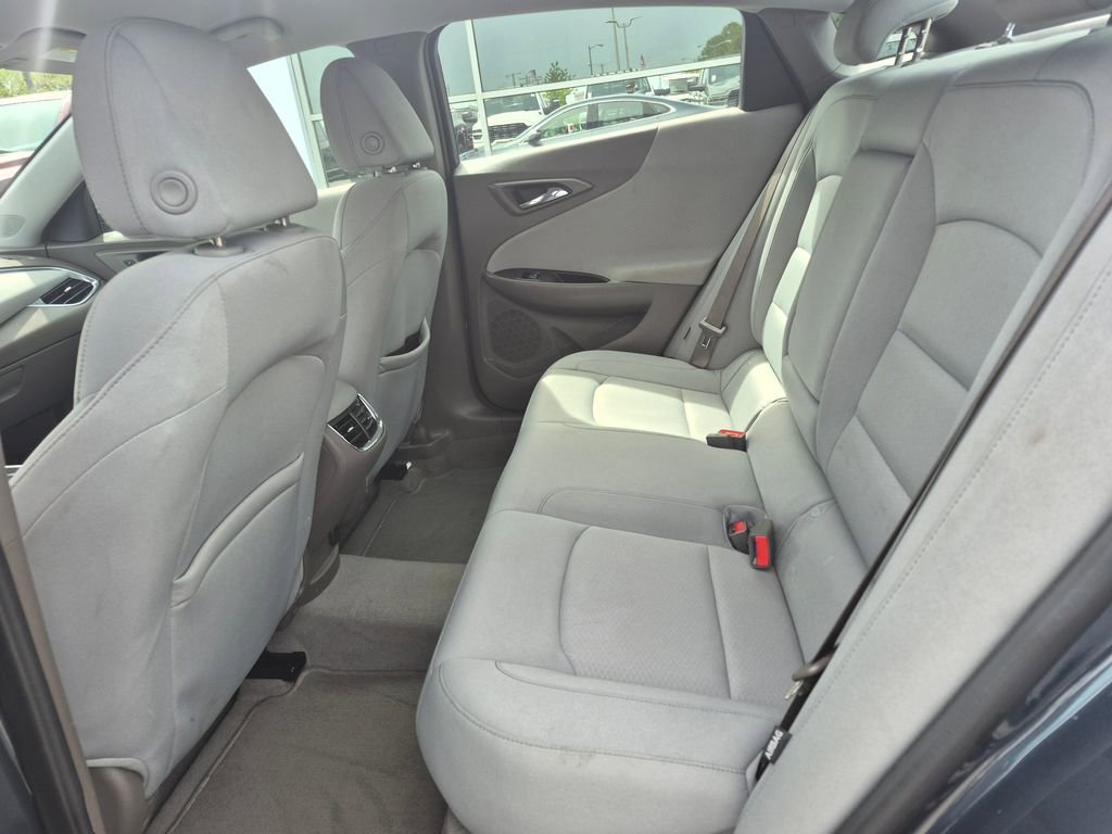 Used 2021 Chevrolet Malibu LT image 13