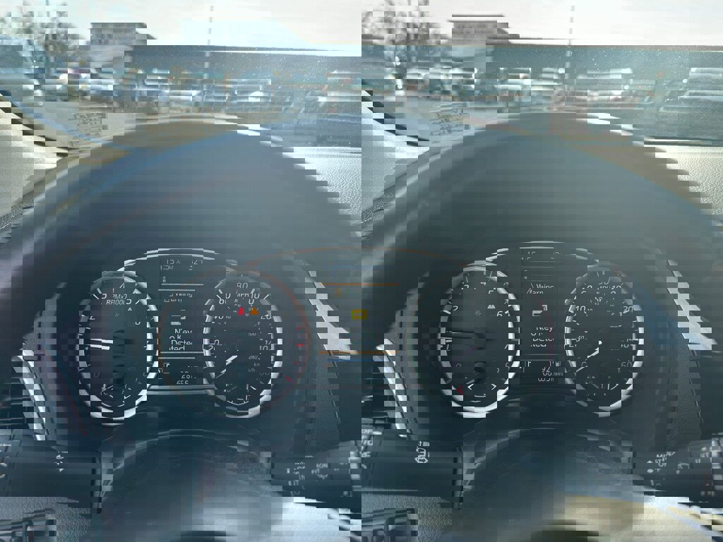 Used 2019 Nissan Sentra SV image 9