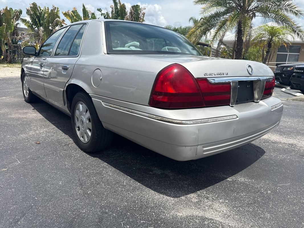 Used 2003 Mercury Grand Marquis LS RWD image 11