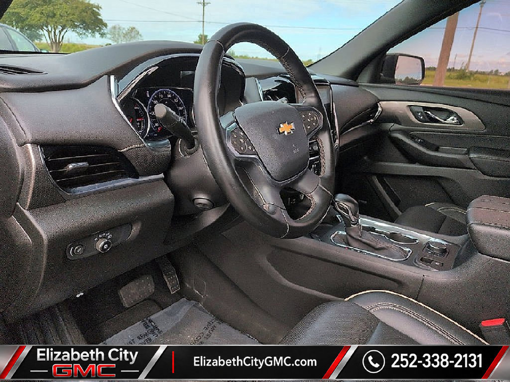 Used 2023 Chevrolet Traverse Premier AWD/4WD image 10