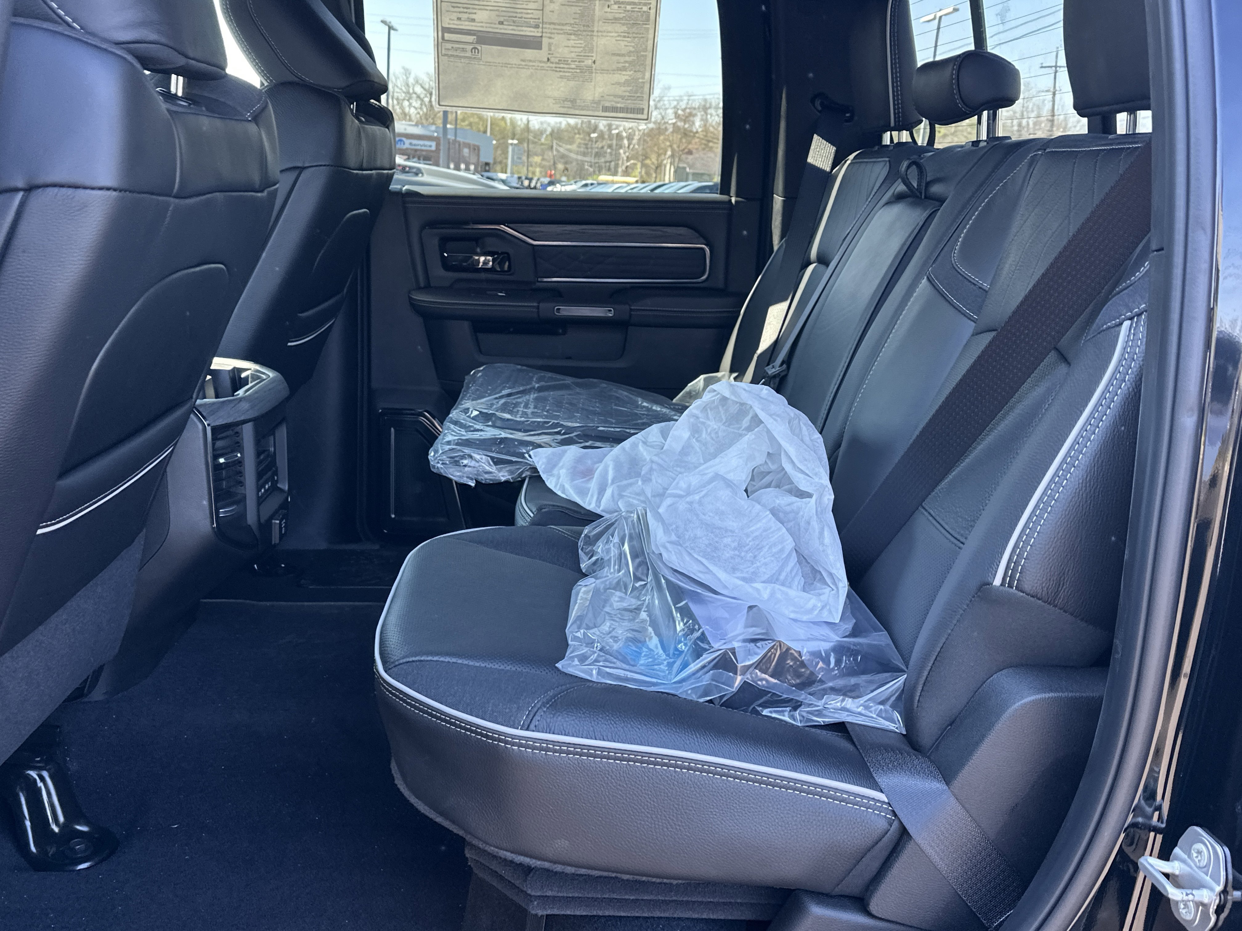 New 2026 RAM 2500 Limited AWD/4WD image 31