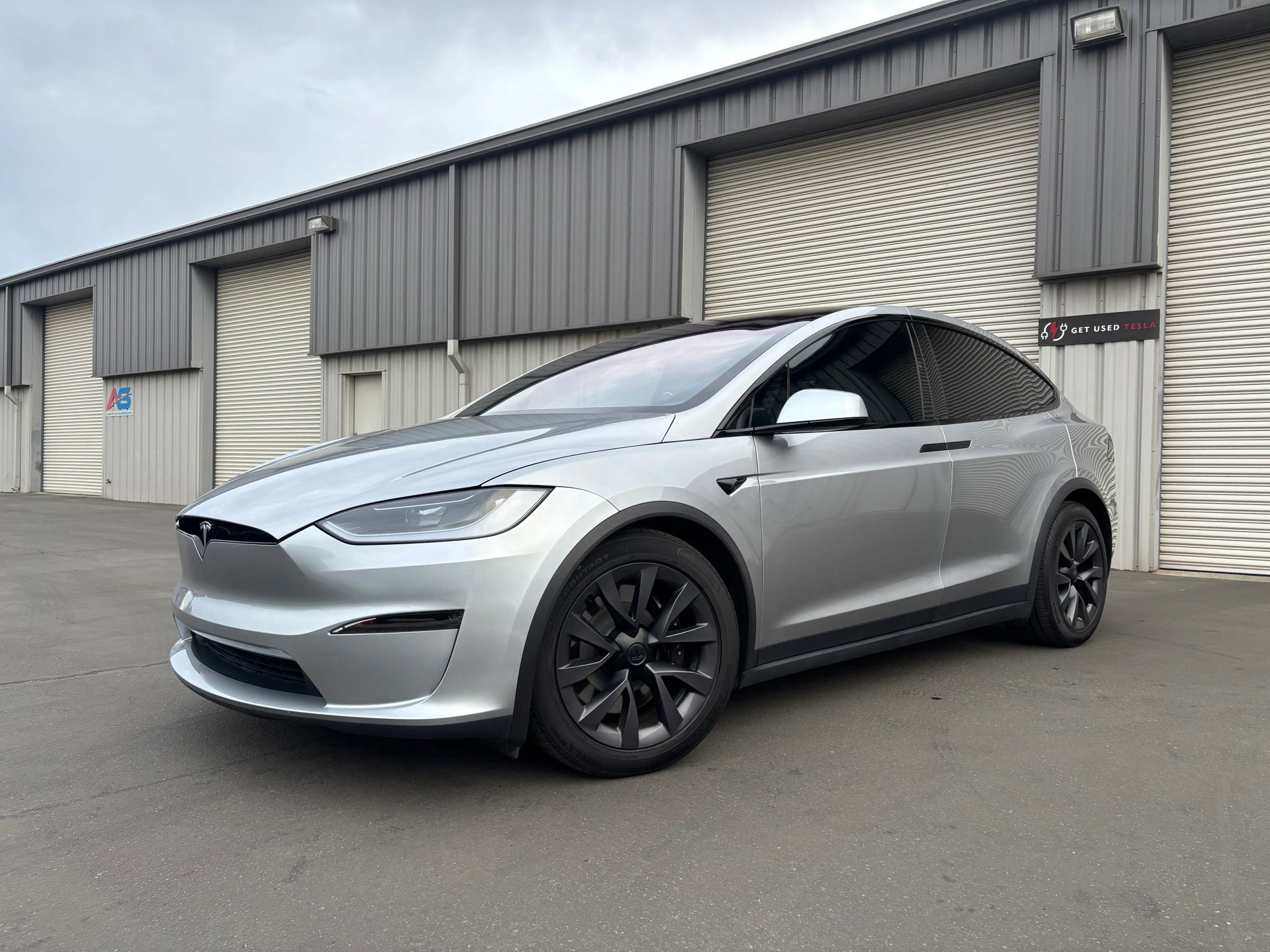 Used 2024 Tesla Model X image 6