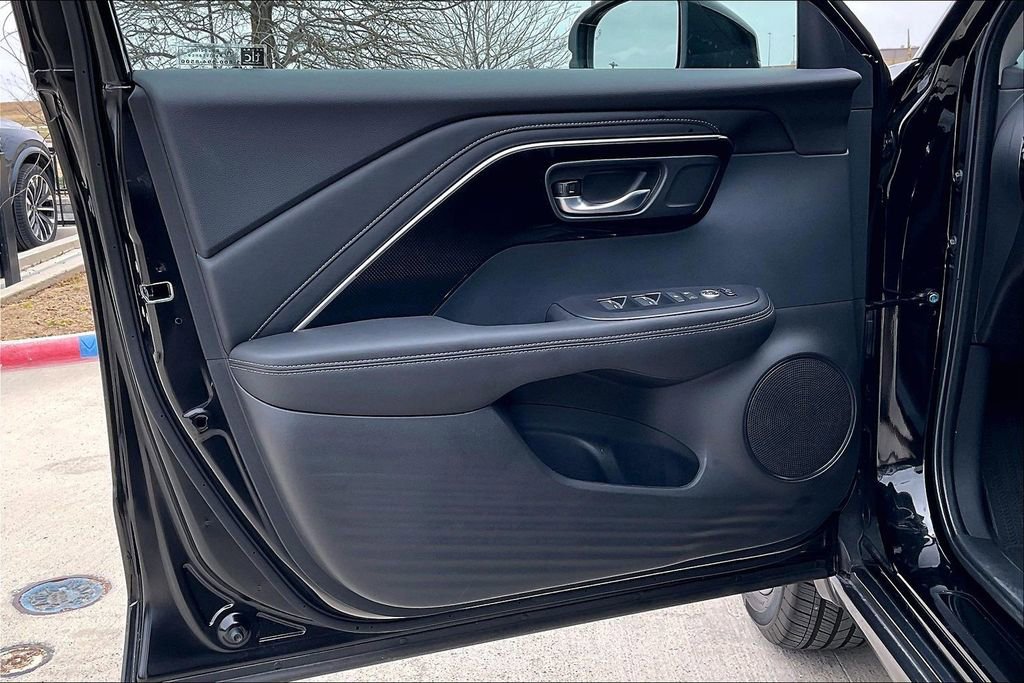 Certified 2025 Acura ADX FWD image 21