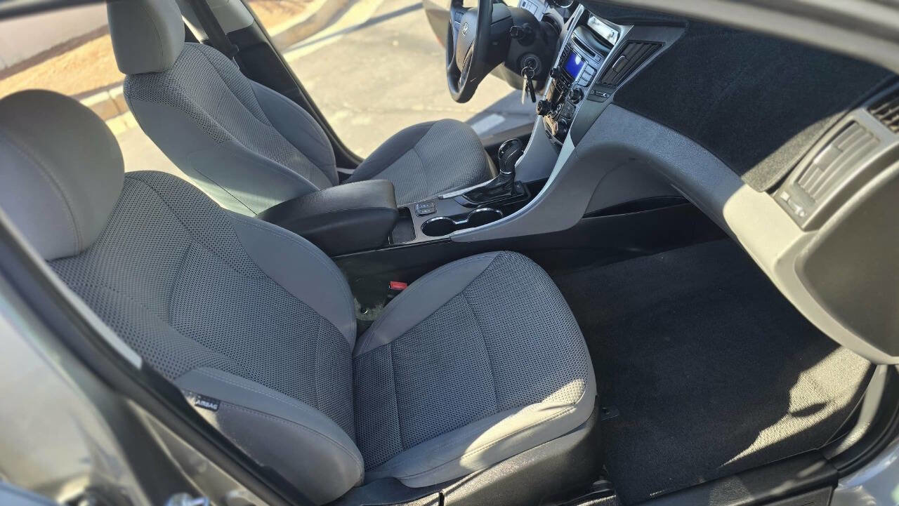 Used 2013 Hyundai Sonata GLS w/ Popular Equipment Pkg image 15